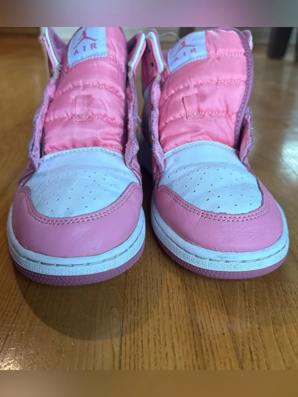 Nike Air Jordan 1 Mid Sneakers Valentines Day Youth Pink White Kids Girls Sz 6.5